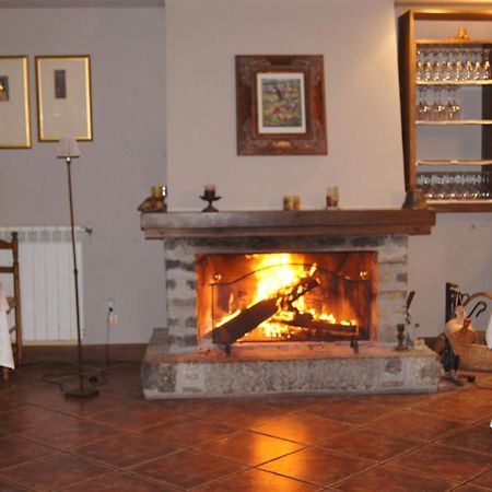 Hotel Charle Jaca Kültér fotó