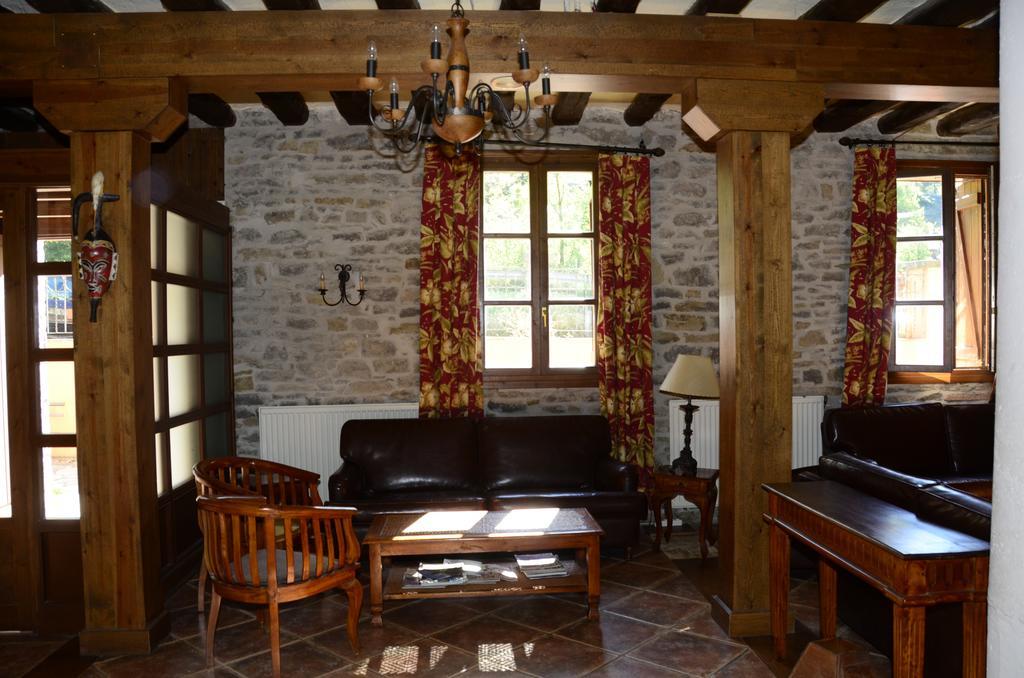 Hotel Charle Jaca Kültér fotó