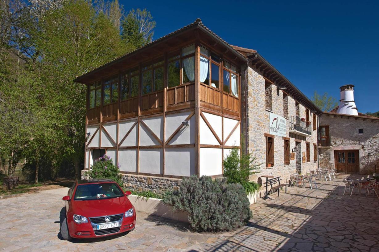 Hotel Charle Jaca Kültér fotó