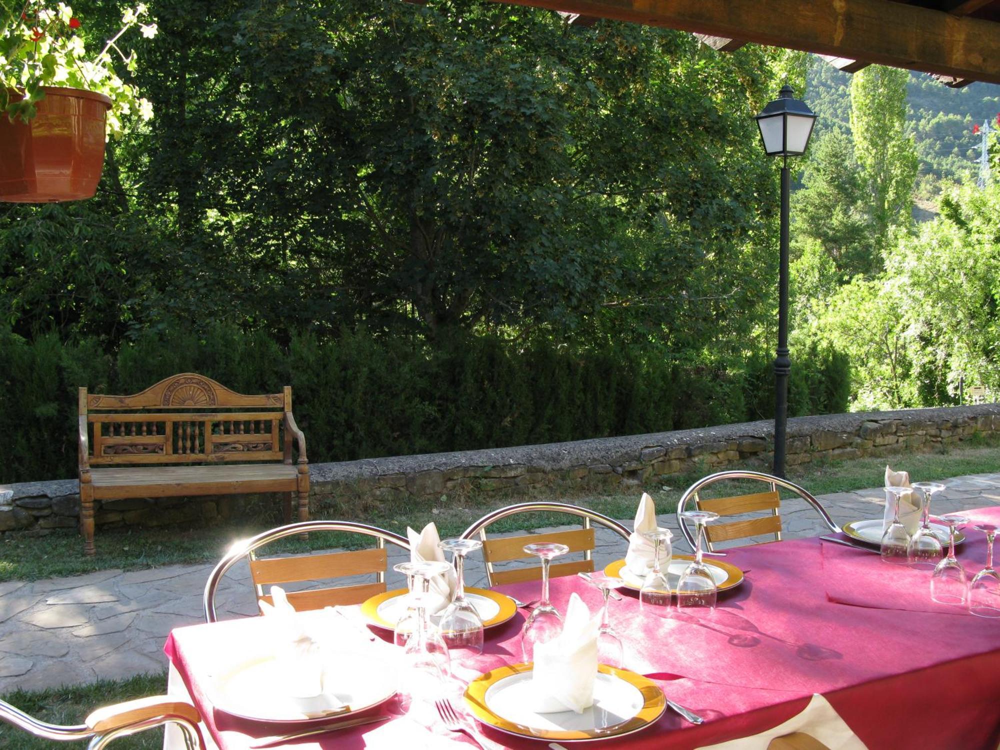 Hotel Charle Jaca Kültér fotó