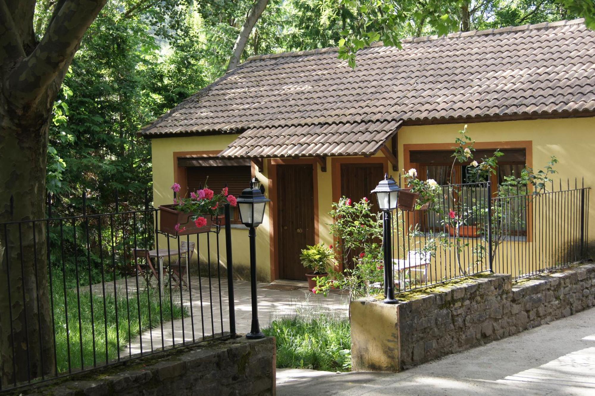 Hotel Charle Jaca Kültér fotó